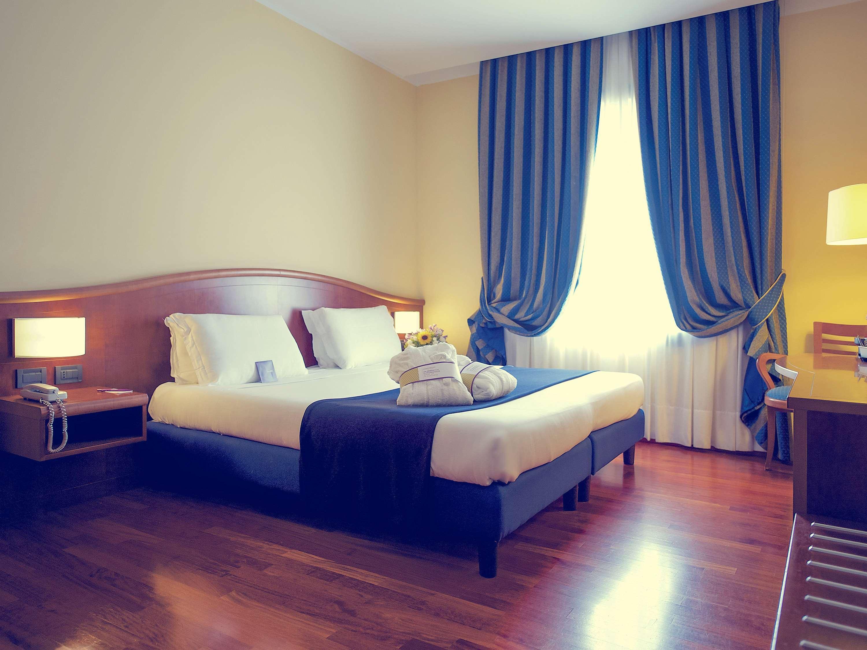 Mercure Genova San Biagio מראה חיצוני תמונה