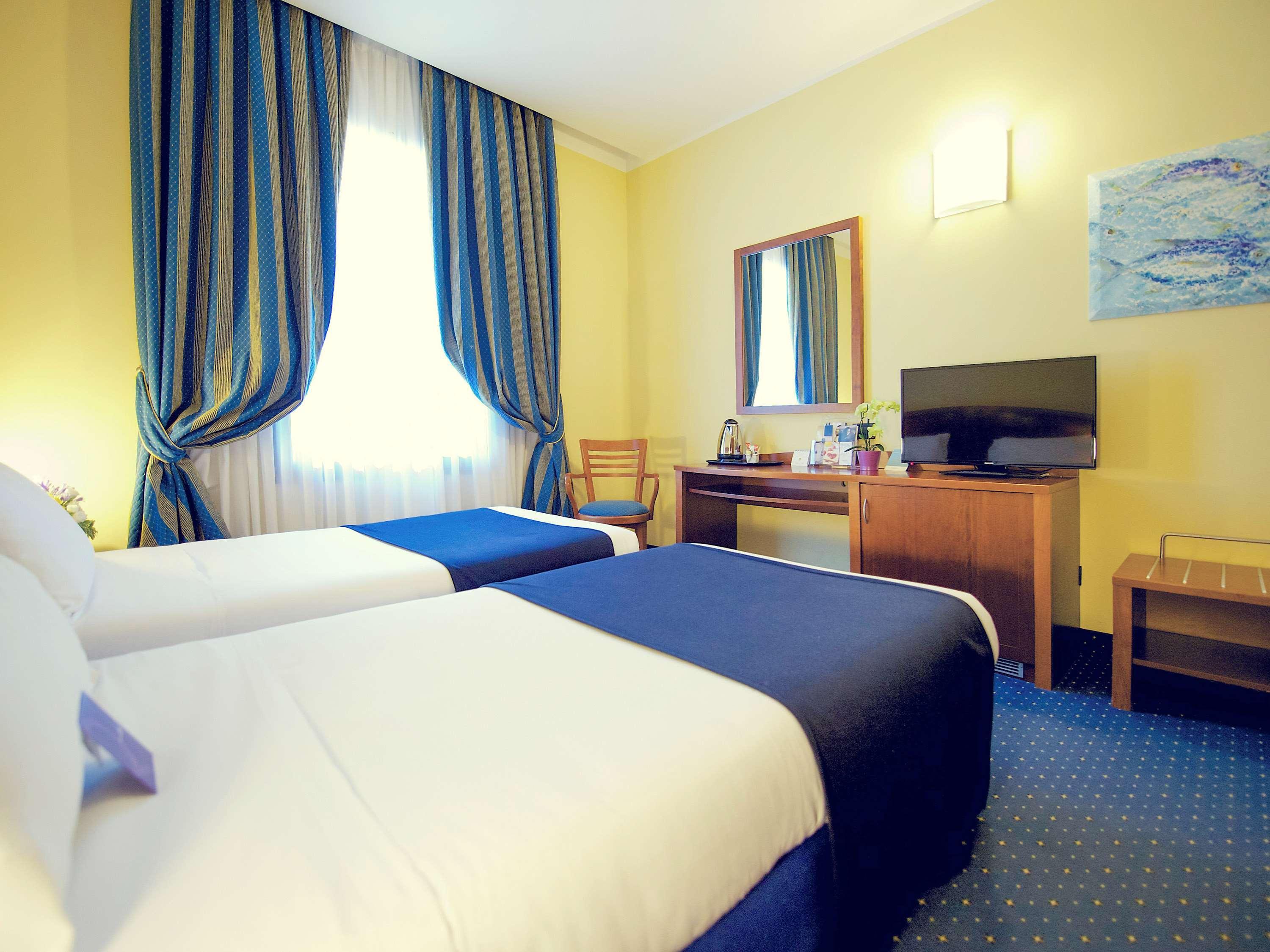 Mercure Genova San Biagio מראה חיצוני תמונה