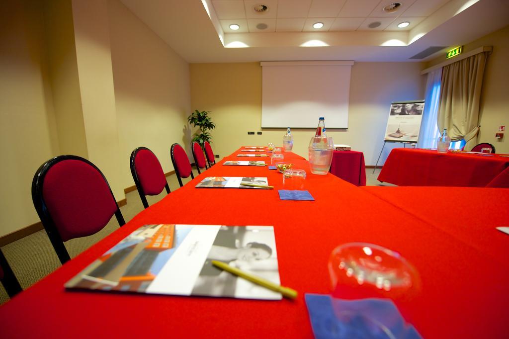 Mercure Genova San Biagio מראה חיצוני תמונה